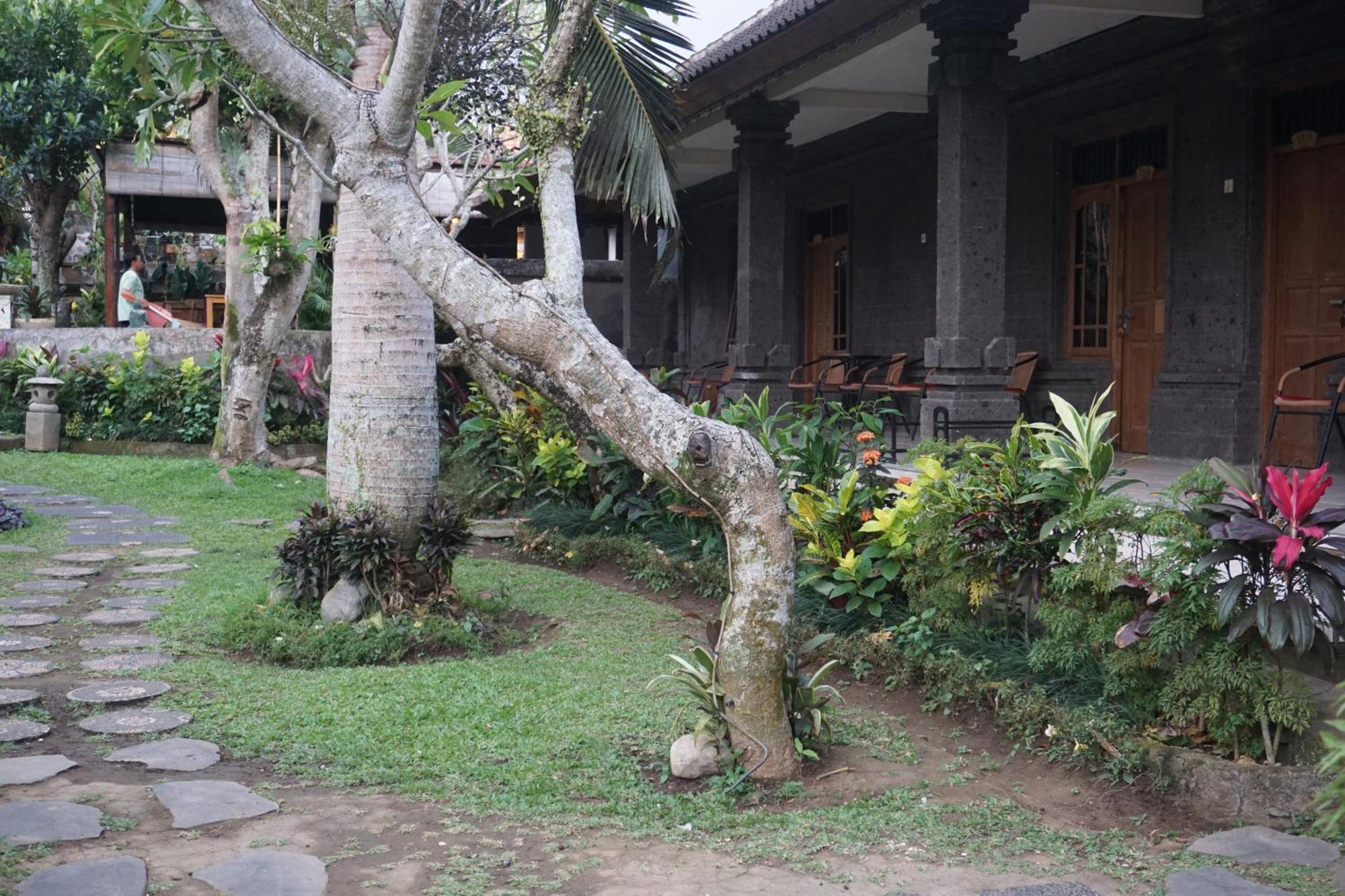 Hotel Liyer Spirit House Ubud Exterior foto